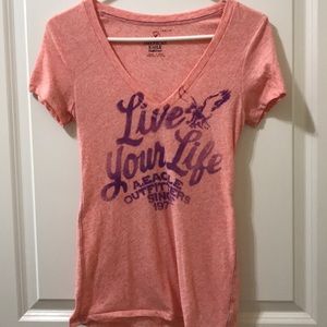 American Eagle v-neck tee - size xsmall